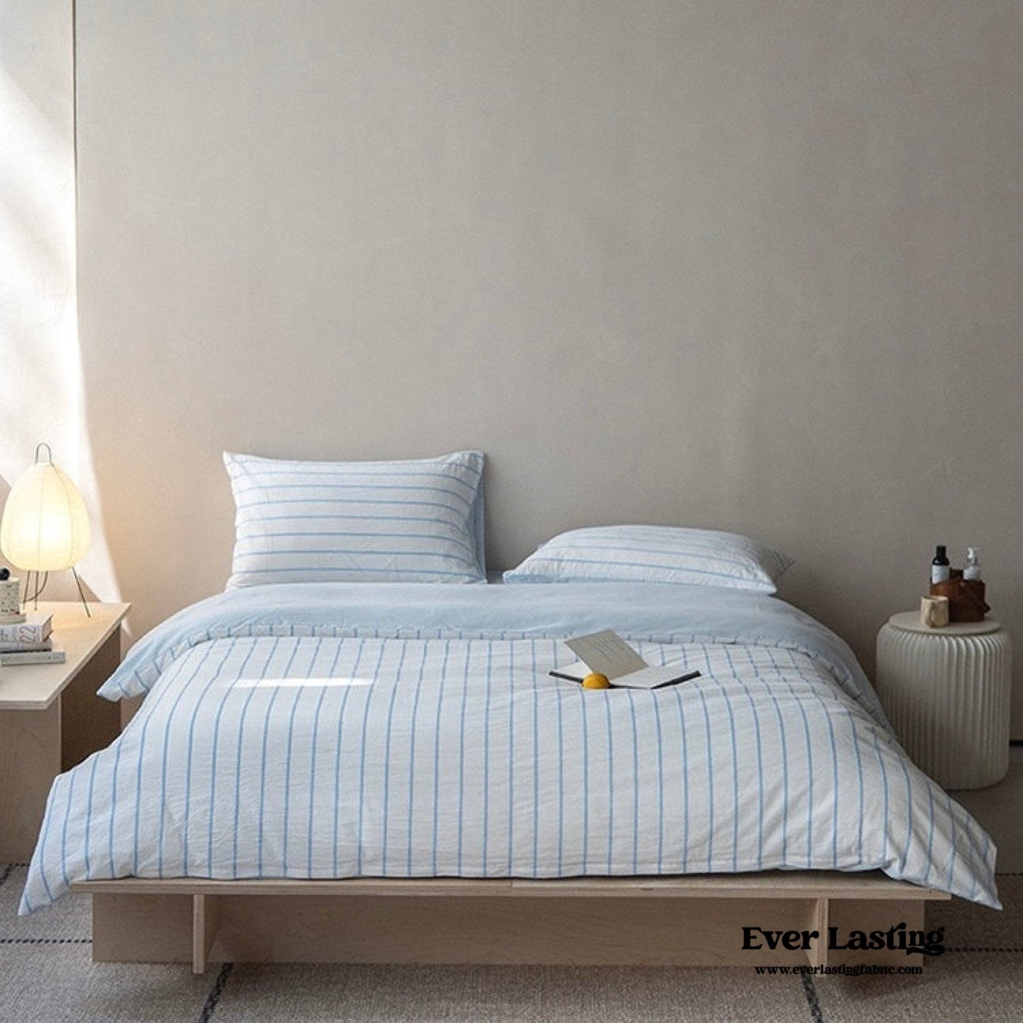 Skye Refreshing Striped Bedding Set / Blue