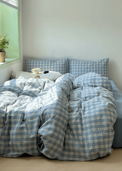 Soft Blend Plaid Bedding Set / Blue