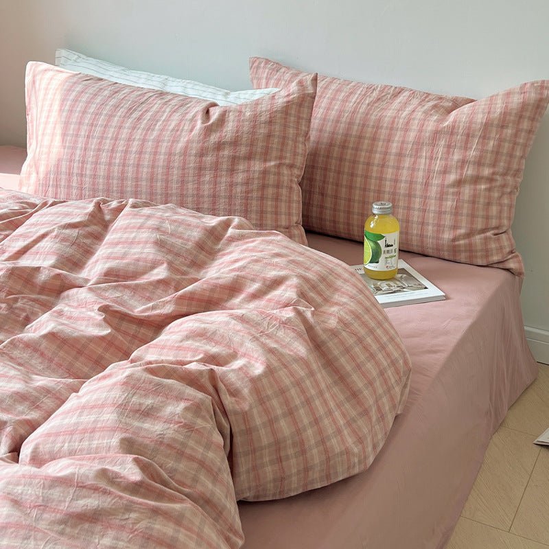 Soft Blend Plaid Bedding Set / Gray