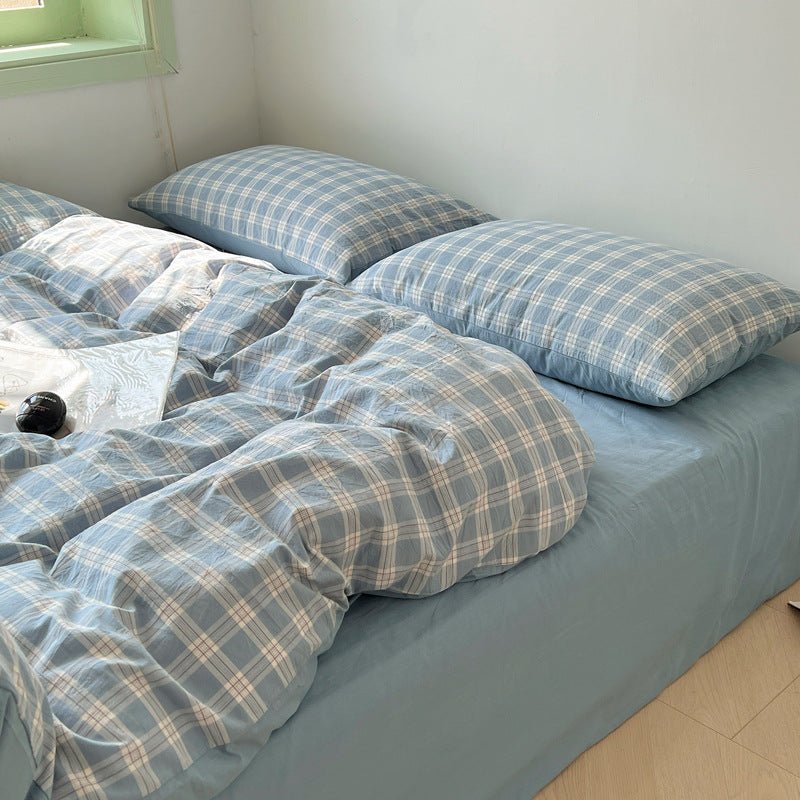 Soft Blend Plaid Bedding Set / Pink