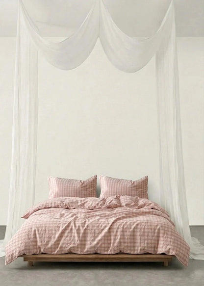 Soft Blend Plaid Bedding Set / Pink