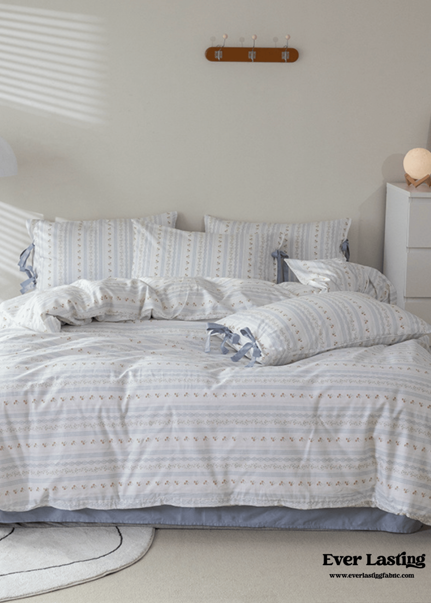 Soft Cottage Blue Ribbon Bedding Set / Blue
