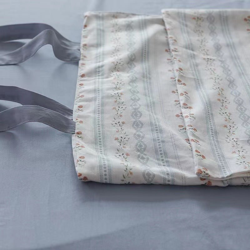 Soft Cottage Blue Ribbon Bedding Set / Blue