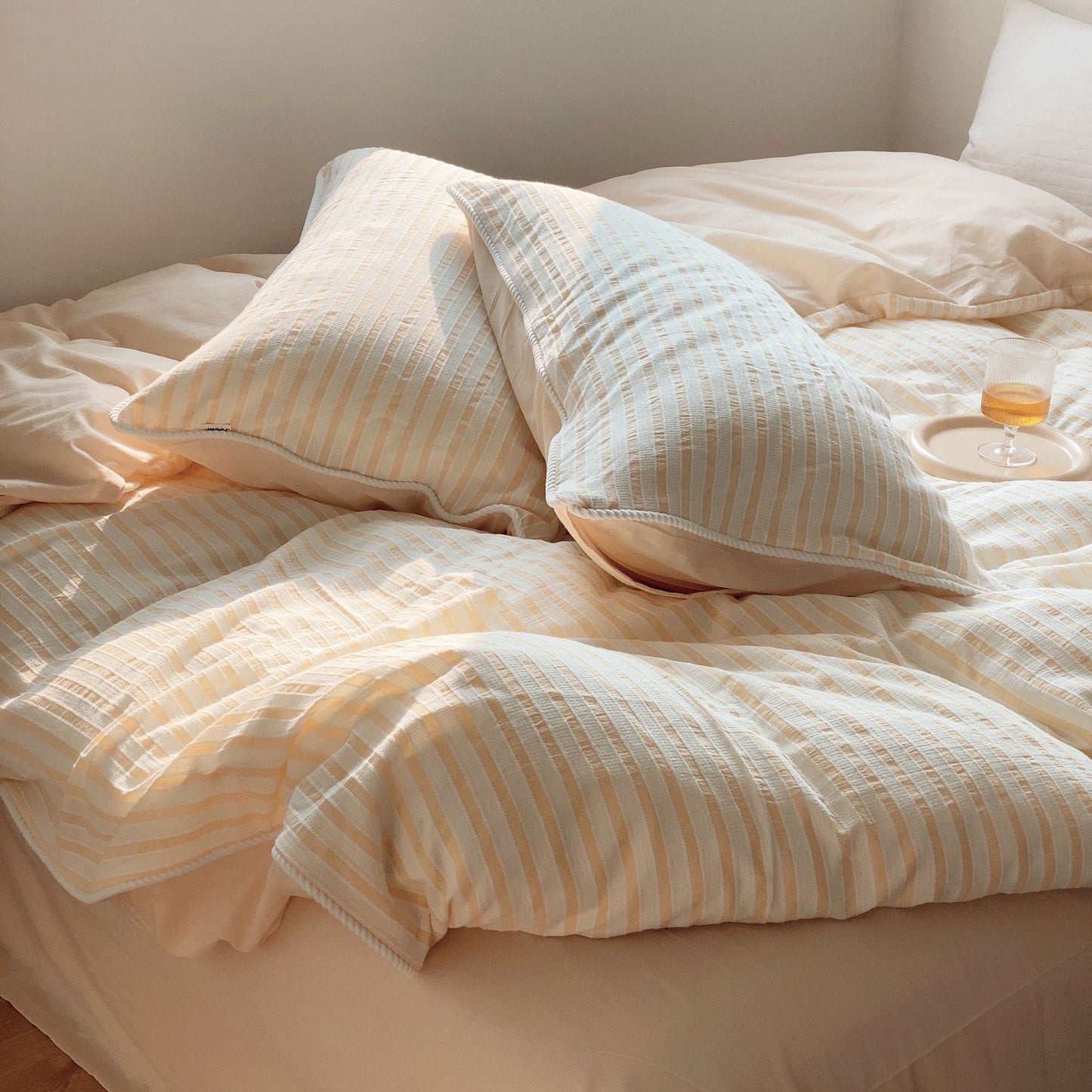 Soft Jacquard Bedding Set / Yellow