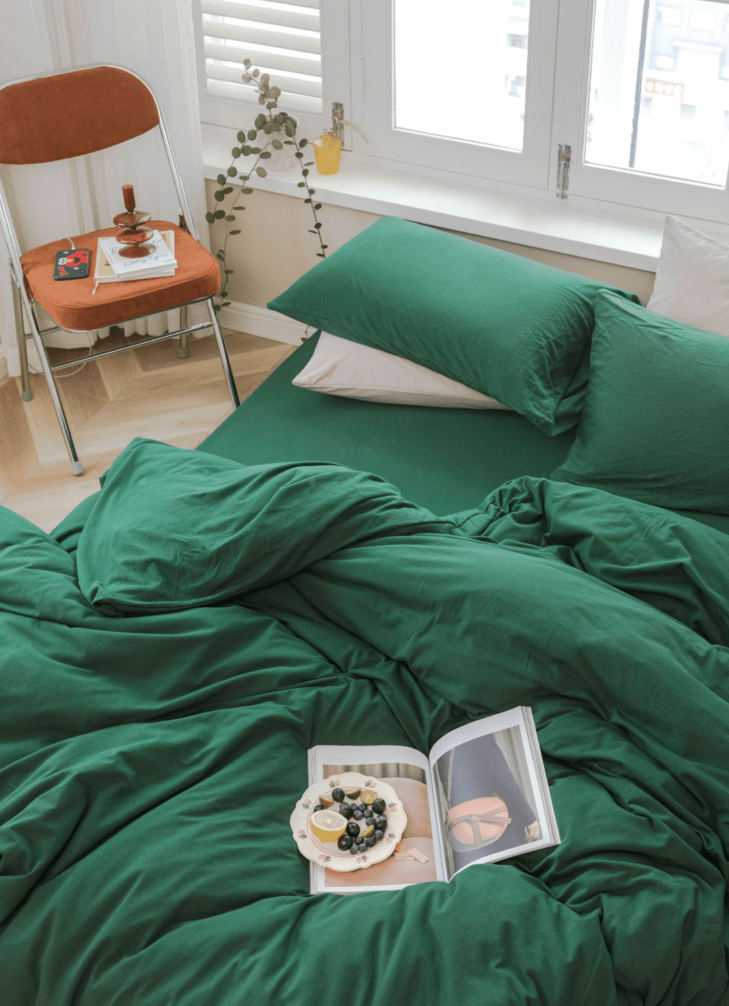 Solid Bedding Set / White