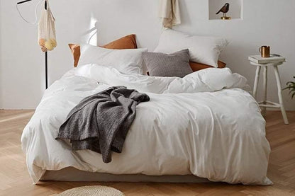 Solid Bedding Set / White