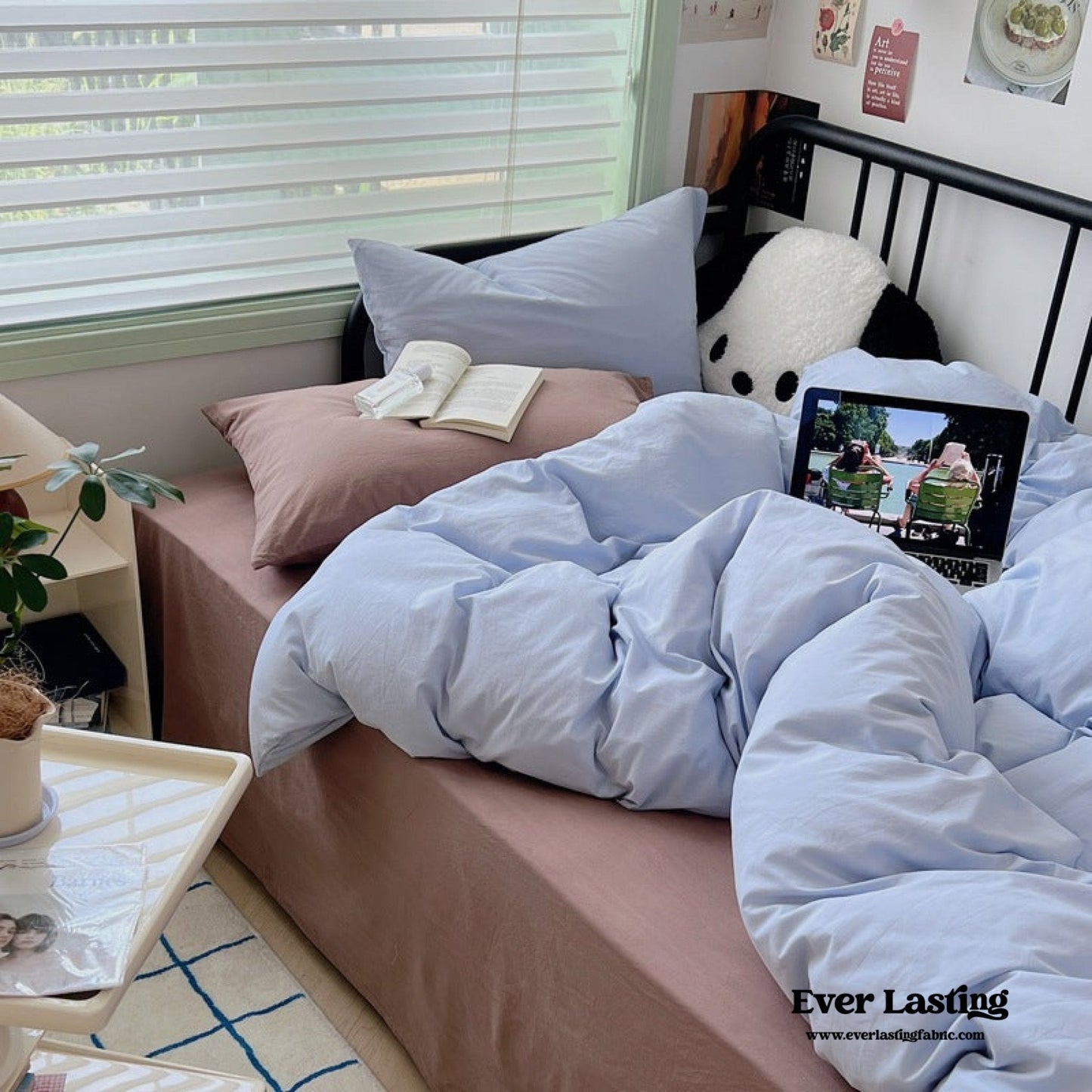Spring Mixed Washed Cotton Bedding Set / White + Purple