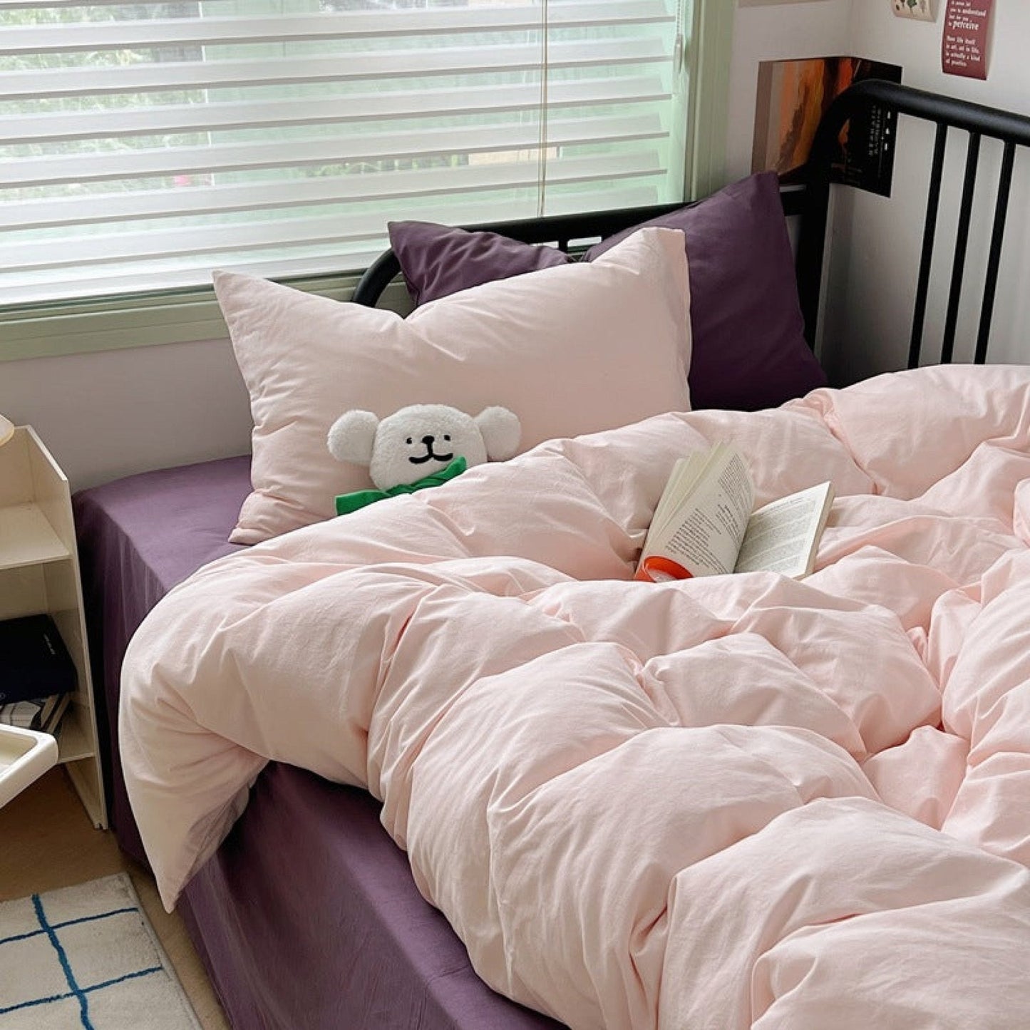 Spring Mixed Washed Cotton Bedding Set / White + Purple
