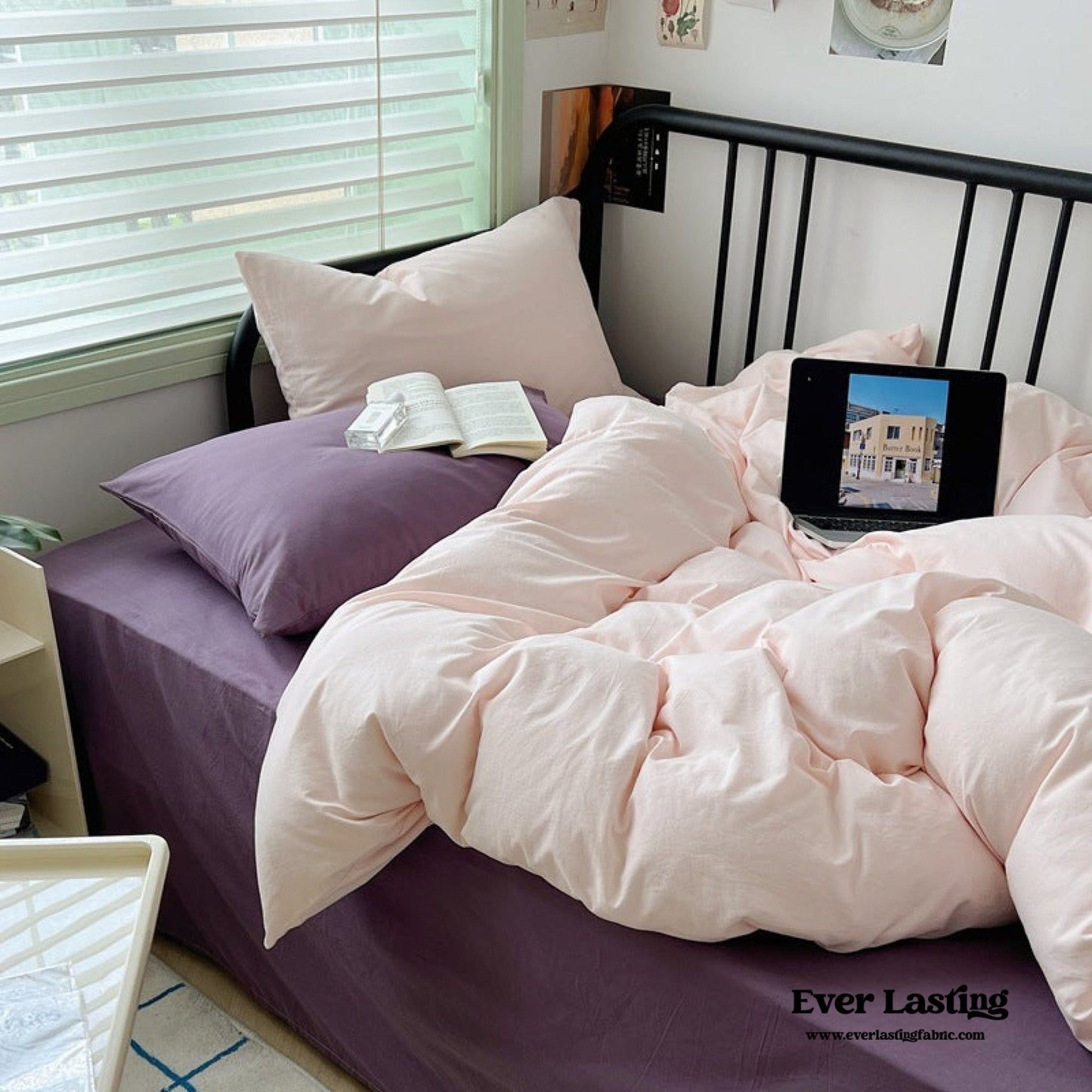 Spring Mixed Washed Cotton Bedding Set / White + Purple