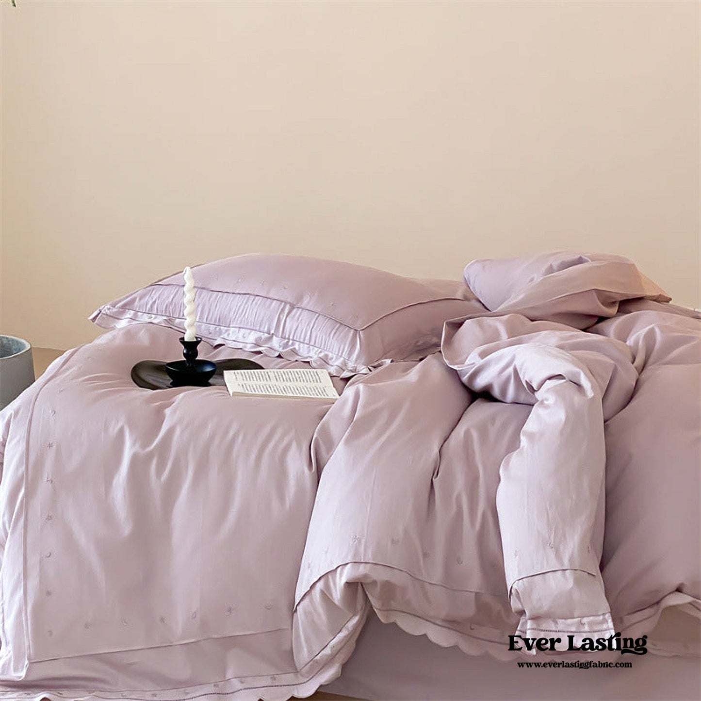 Star Gaze Short Cake Ruffle Bedding Set / Purple