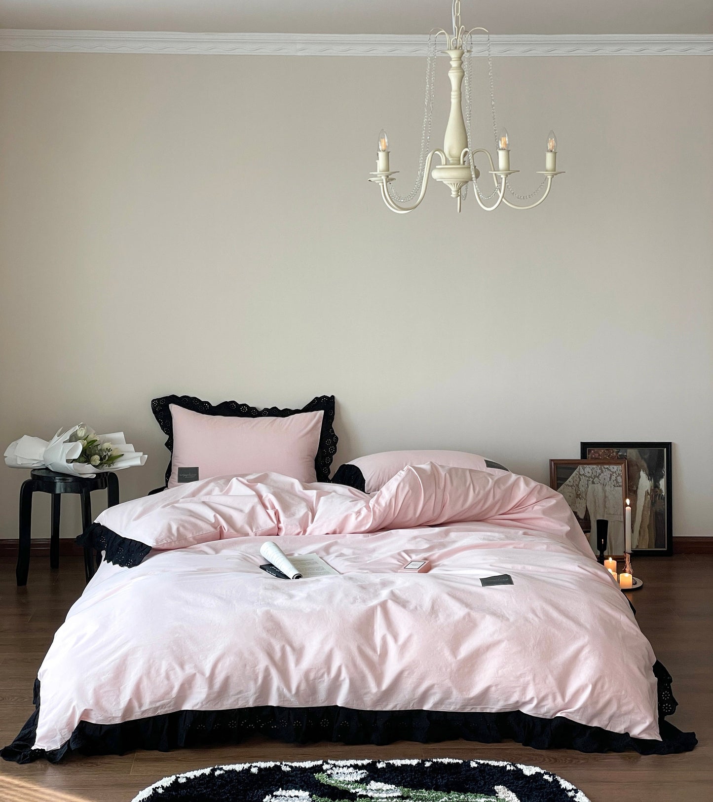 Strawberry Black Lace Ruffle Bedding Set