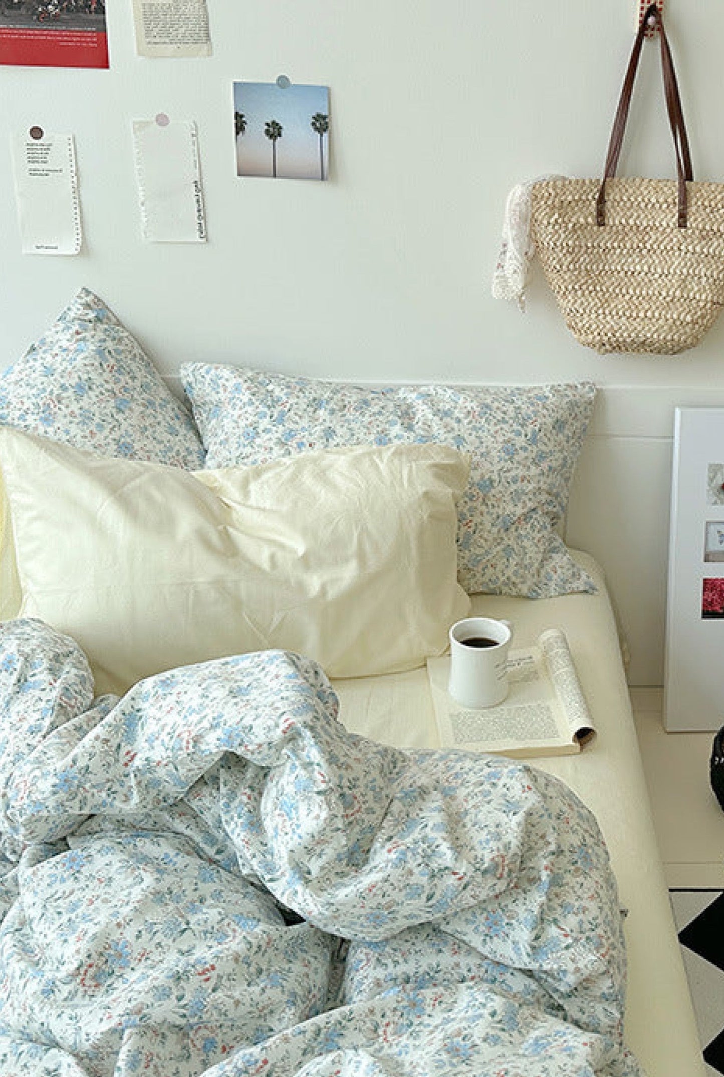 Sweet Floral Bedding Set / Cream
