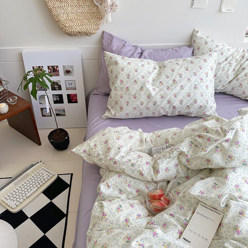 Sweet Floral Bedding Set / Pink