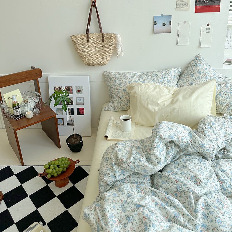 Sweet Floral Bedding Set / Pink