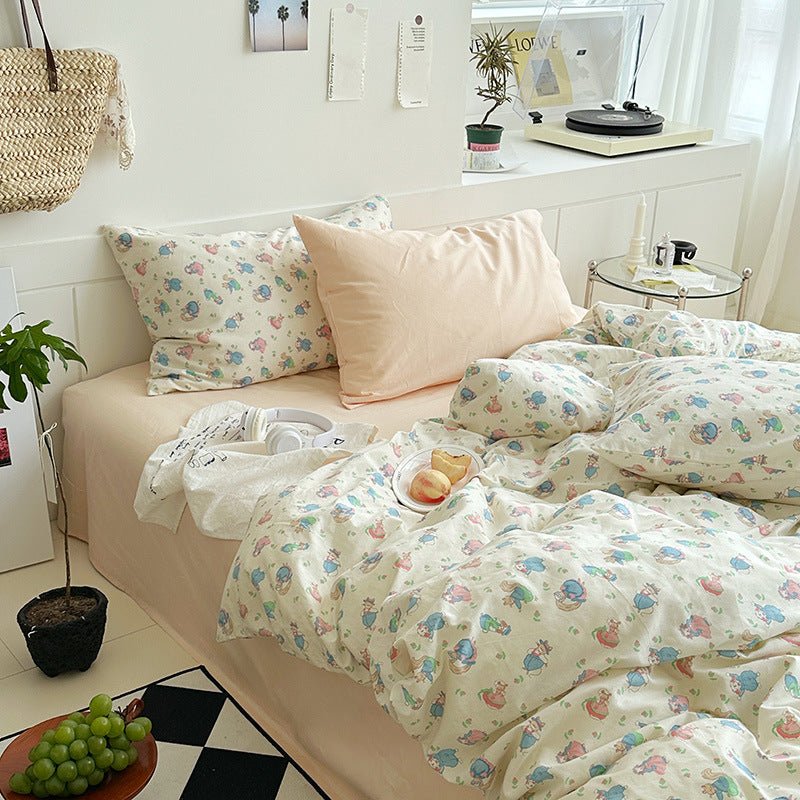 Sweet Floral Bedding Set / Pink