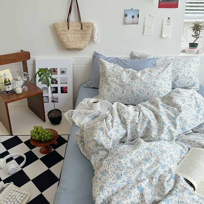 Sweet Floral Bedding Set / Pink