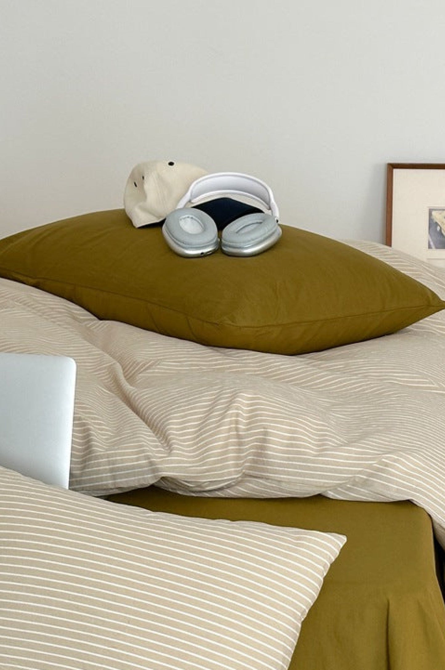 Thin Striped Bedding Set / Blue