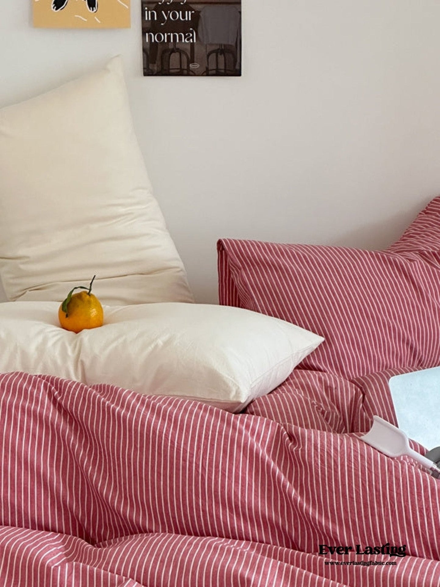 Thin Striped Duvet Cover / Red