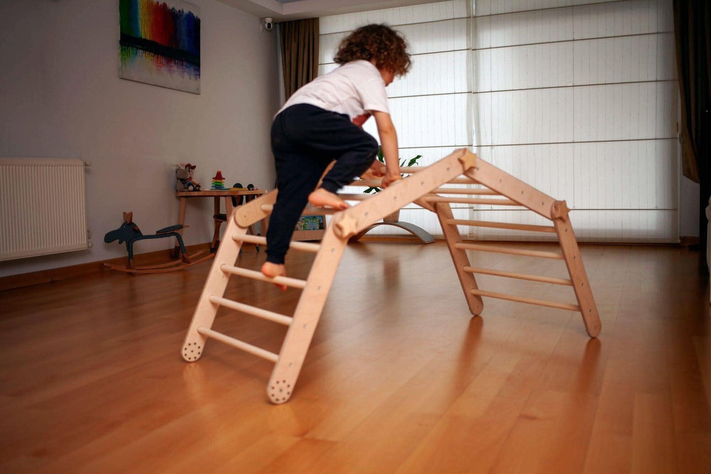 Transformable Climbing Cube with Ramp