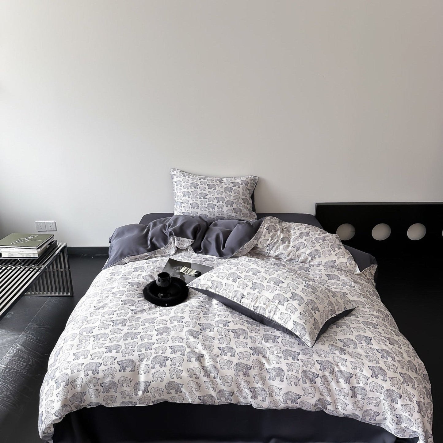 Twilight Zone Silky Tencel Bedding Set / White + Gray