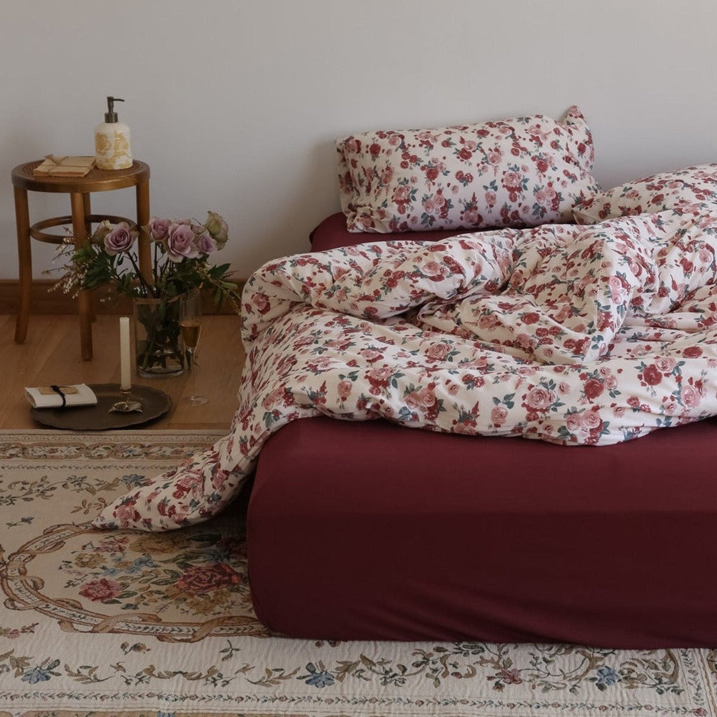 Vintage Floral Jersey Knit Bedding Set / Maroon Red