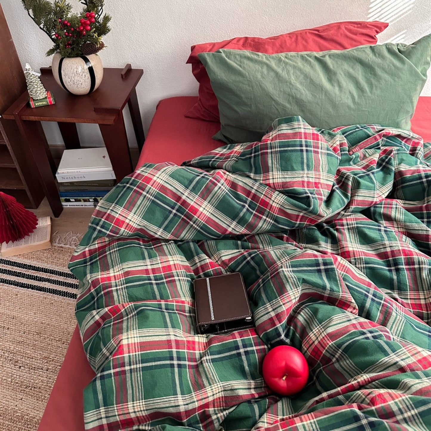 Vintage Plaid Bedding Set / Green & Brown