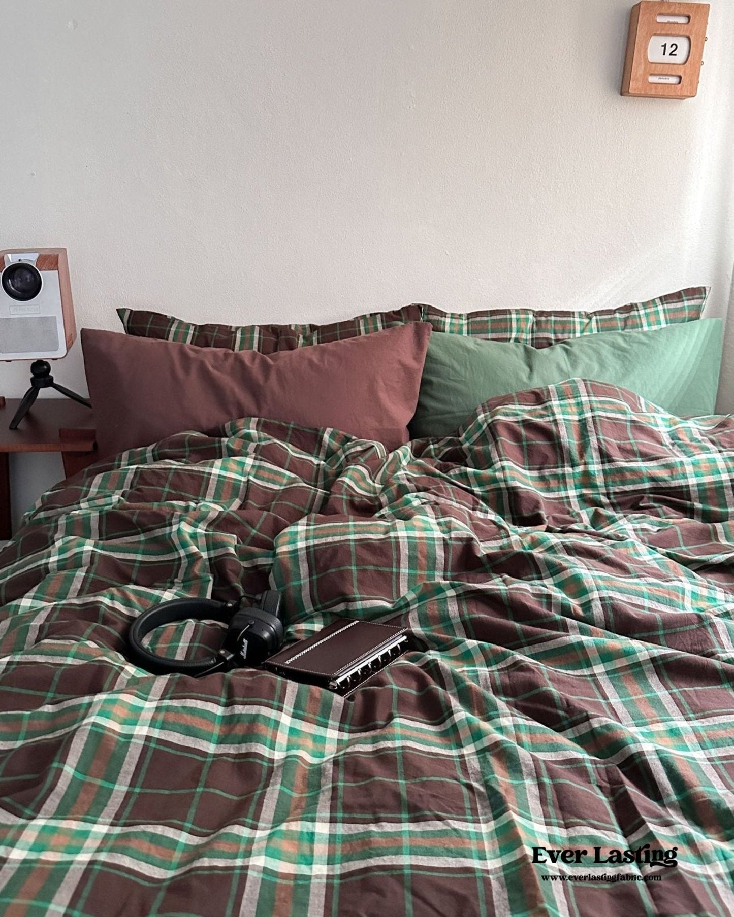 Vintage Plaid Bedding Set / Green & Brown