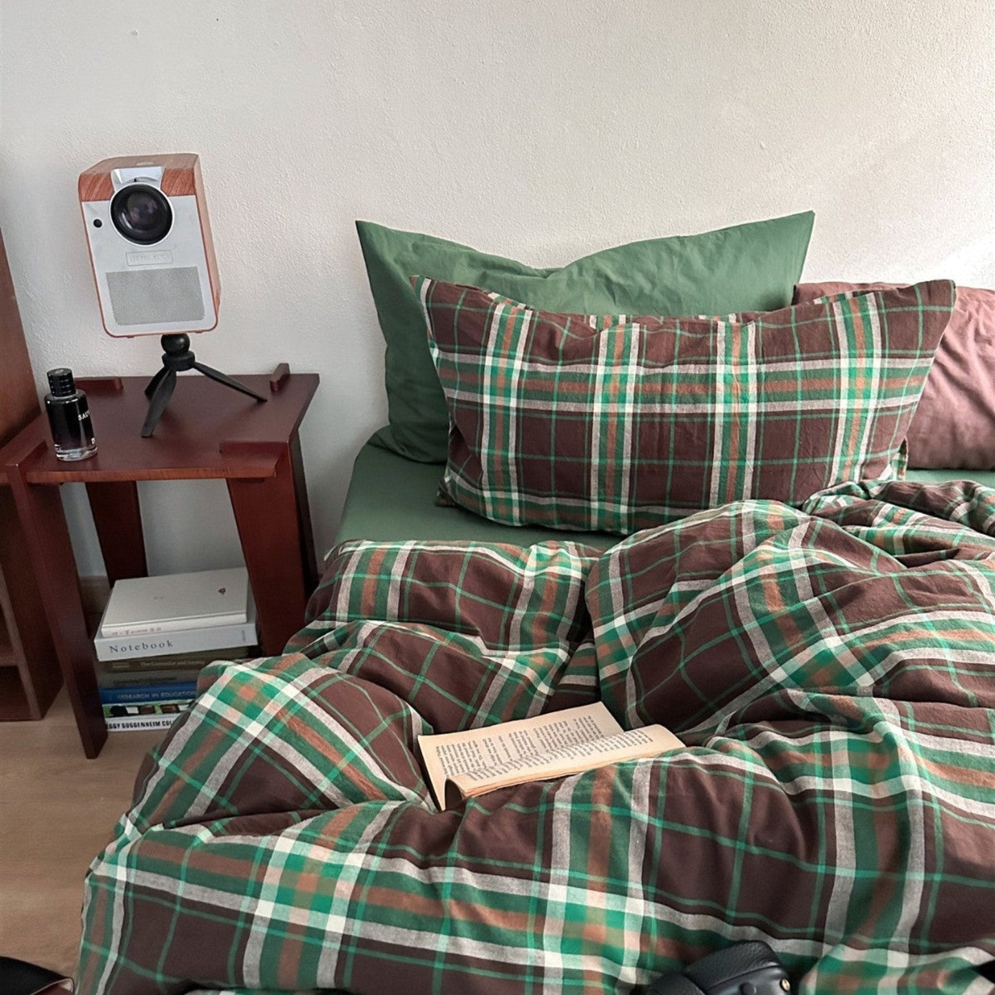 Vintage Plaid Bedding Set / Red & Green