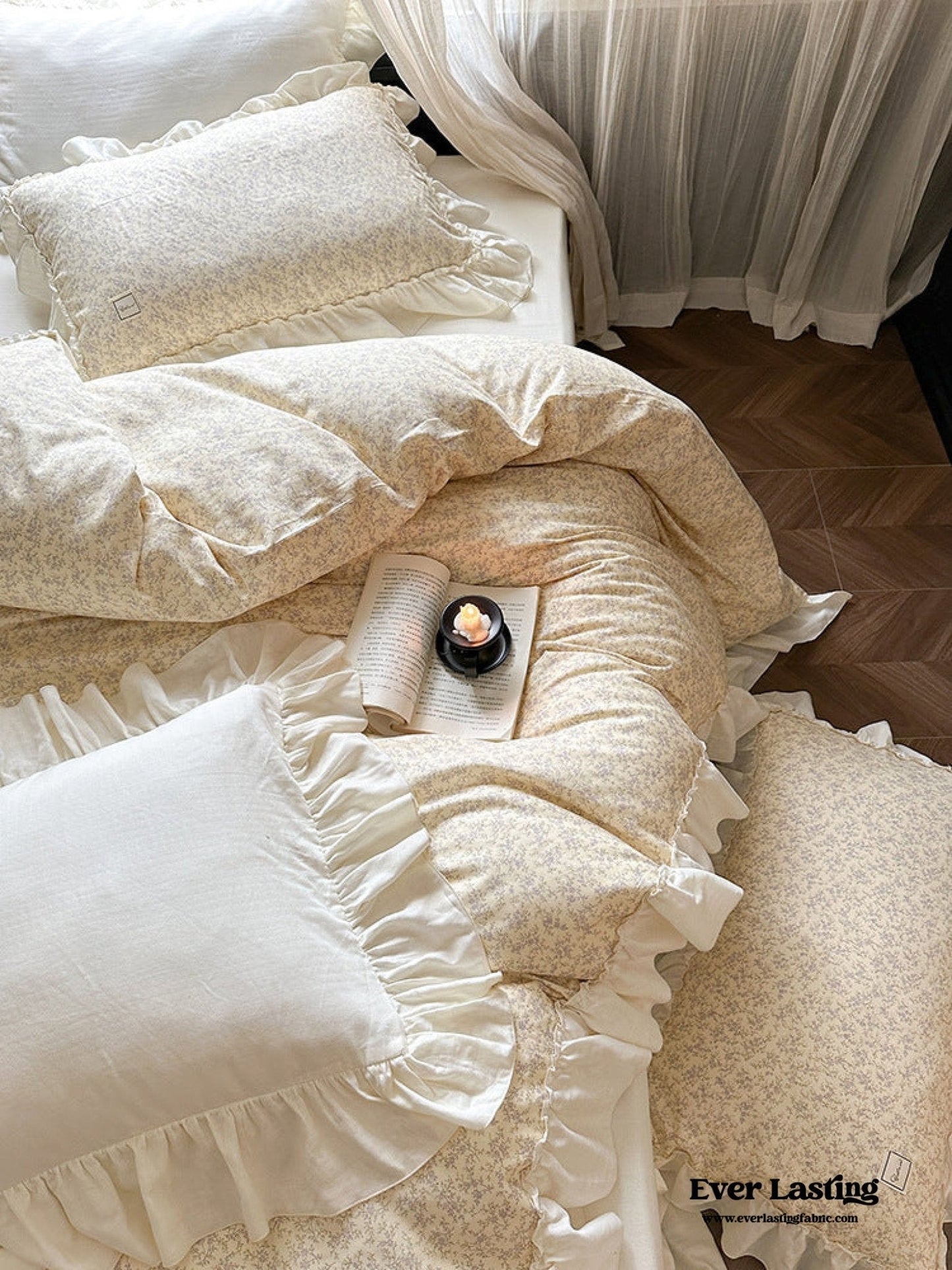 Vivienne Floral Double Gauze Bedding Set / Blush Pink