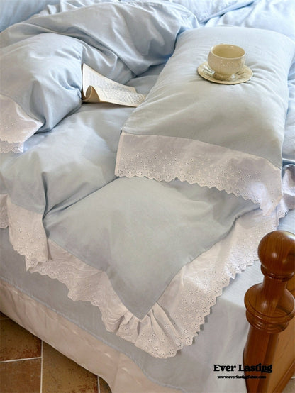 White Ruffle Lace Bedding Set / Purple