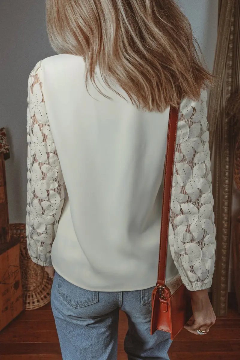 Accessories Love Salve White Lace Blouse Women's Daily Elegant Top: Scalloped V-Neck, Lantern Sleeves