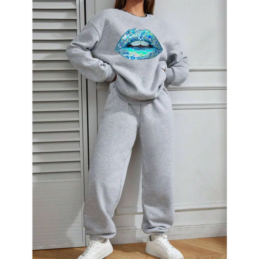 Women's Blue Lips Graphic Crew Neck Long Sleeve Sweatshirt