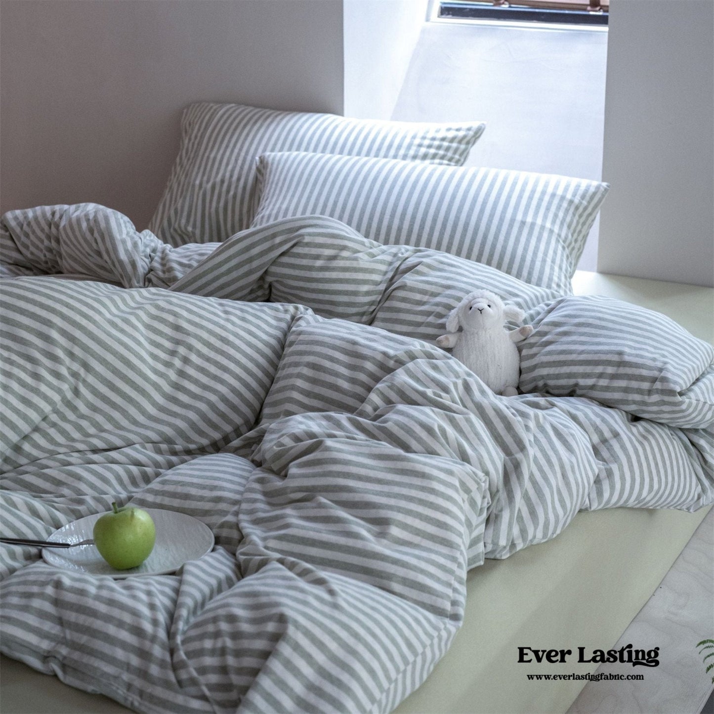 Wren Fresh Striped Jersey Knit Bedding Set / Green