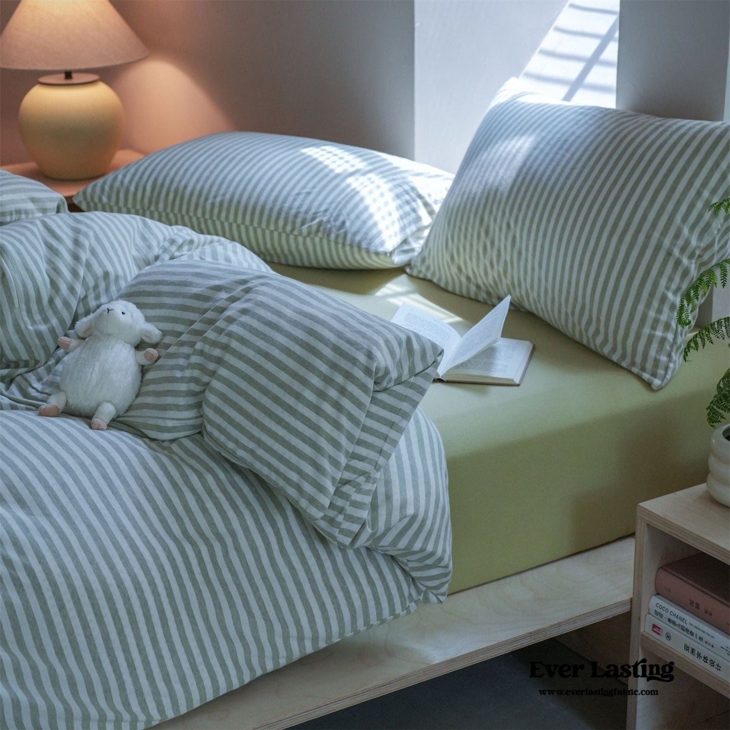 Wren Fresh Striped Jersey Knit Bedding Set / Green